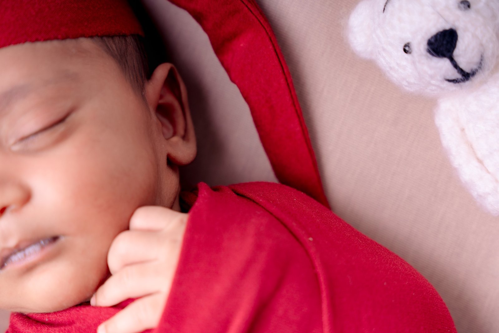 Child photography by Yaadhum Studioz