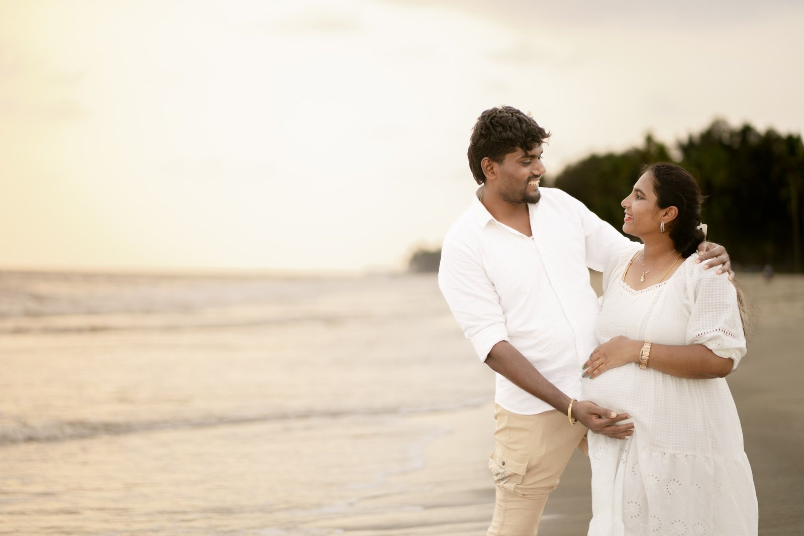 Maternity photography by Yaadhum Studioz